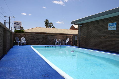 Mid Town Inn Narrabri - Hotel Accommodation 0