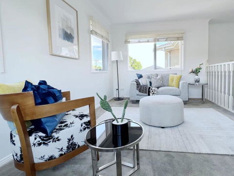 Modern And Elegant House With Swimming Pool - Hotel Accommodation 2