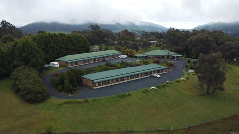 Motel Views Yackandandah - Hotel Accommodation 1