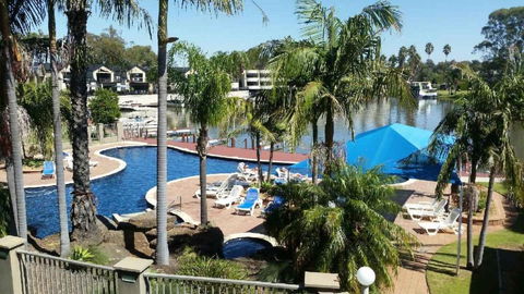 Mulwala Lakeside Apartment - Hotel Accommodation 3