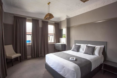 Nags Head Hotel - Hotel Accommodation 0