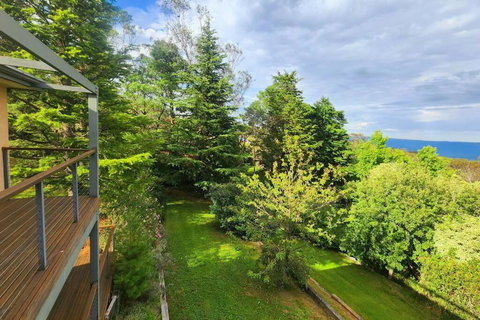 Narrow Neck Views - Peaceful 4 Bedroom Home With Stunning Views! - Hotel Accommodation 3