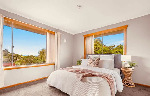 Natural & Relax House In Ulverstone - Hotel Accommodation 0