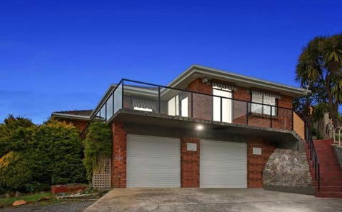 Natural & Relax House In Ulverstone - Hotel Accommodation 2