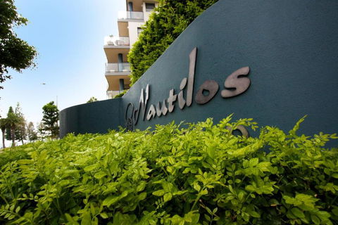 Nautilos On The Harbour - Hotel Accommodation 1