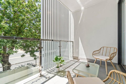 New Luxury Stylish Elegant Townhouse For Families - Hotel Accommodation 3