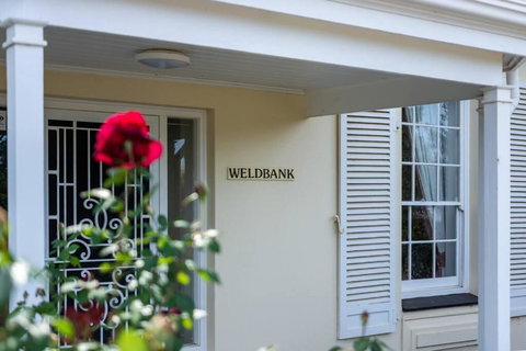 Normanville, Large Historic Three Bedroom Home - Hotel Accommodation 1