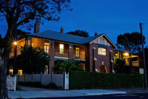 Old Parkes Convent - Hotel Accommodation 0