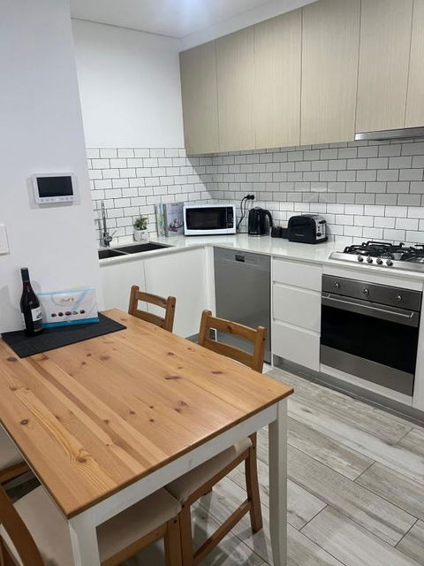 One Bedroom Oasis In Strathfield - Hotel Accommodation 3