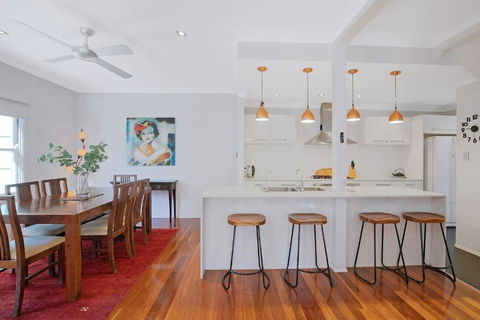 Paddington Cottage - A Classic Queenslander Stay - Hotel Accommodation 3