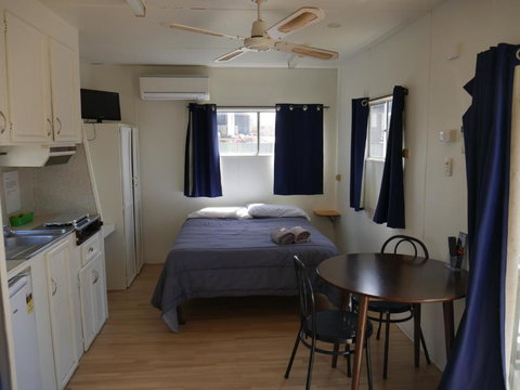 Parkes Country Cabins - Hotel Accommodation 0