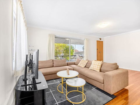 Peaceful 3BR Comfy Unit Sunnybank Near Everything - Hotel Accommodation 1