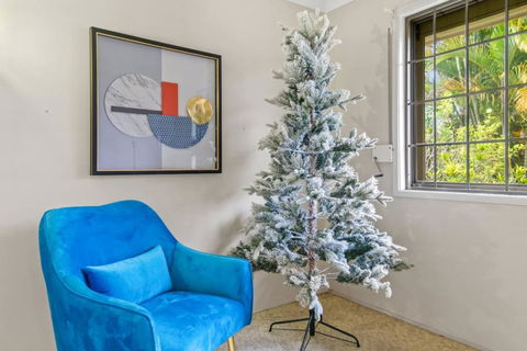 Peaceful 4BR At Sunnybank CBD With 2Parking Yard And Mall - Hotel Accommodation 3