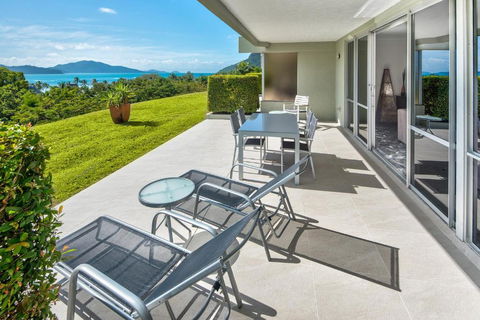 Poinciana Lodge - 3 Bedroom - On Hamilton Island By HIHA - Hotel Accommodation 2