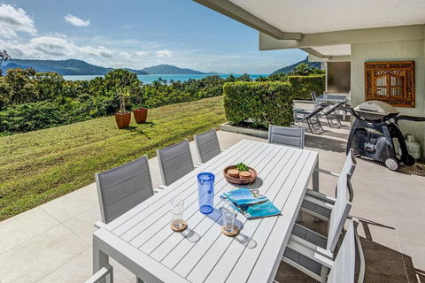 Poinciana Lodge - 3 Bedroom - On Hamilton Island By HIHA - Hotel Accommodation 0