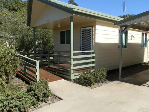 PepperTree Cabins, Kingaroy - Hotel Accommodation 2