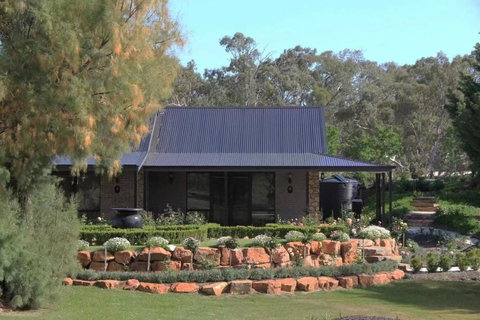 Petit Verdot Cottage - A Vineyard Retreat In Barossa Valley - Hotel Accommodation 0