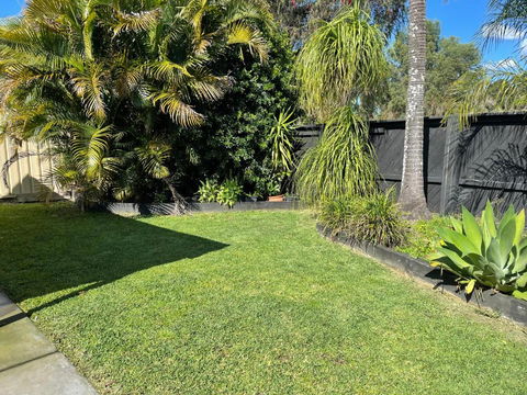 Pets Welcome Central And Convenient - Hotel Accommodation 0