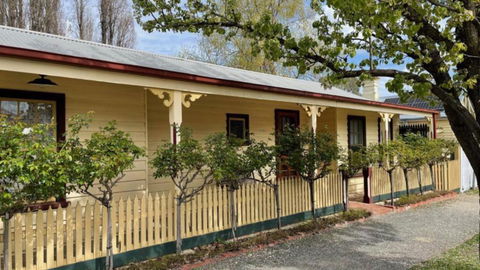 Picketts Cottage - Hotel Accommodation 3