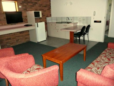 Pinnacle Holiday Lodge - Hotel Accommodation 1