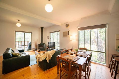 Pinnacle Retreat - Hotel Accommodation 3