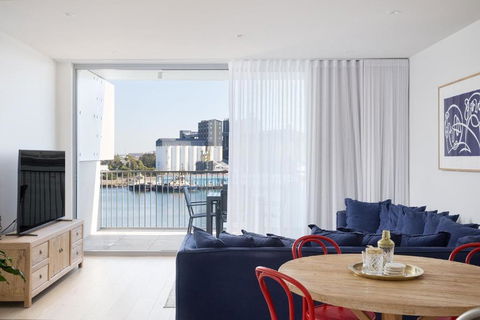 Portside On Honeysuckle - Hotel Accommodation 0