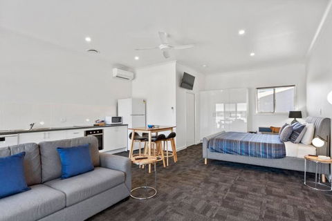 Port Lincoln Shark Apartment 5 - Hotel Accommodation 0