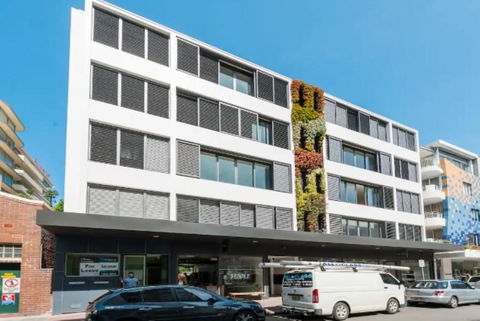 Radiant 2BR Top-Level Unit With Wi-Fi Near Bondi Beach - Hotel Accommodation 2