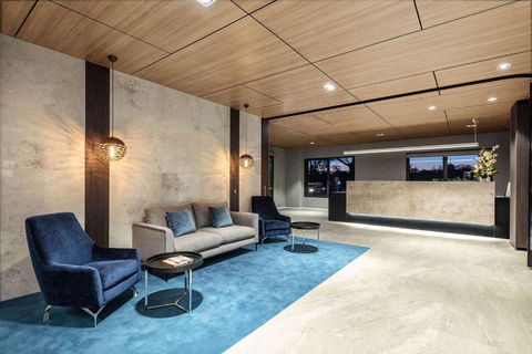 Quality Hotel Lakeside - Hotel Accommodation 2