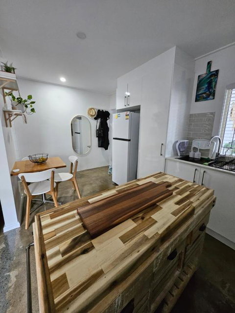 Prime Location: Just Steps Away From Oxford Street - Hotel Accommodation 2