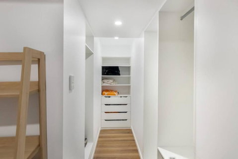 Prime Location, Stylish Space - Hotel Accommodation 3