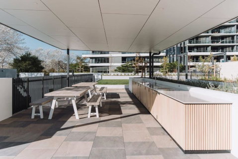 Pristine 2-Bed Apartment With Pool And BBQ - Hotel Accommodation 2