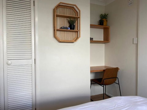 Private Guesthouse - Pet Friendly - Walk To Beach - Hotel Accommodation 3