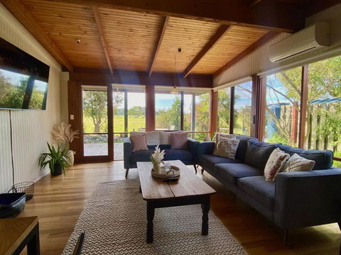 Prom Coast Oasis - Sandy Point - Hotel Accommodation 0