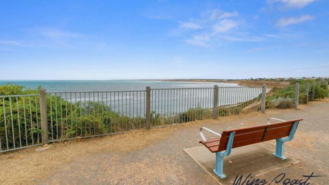 Puesta De Sol Apartment By Wine Coast Holidays - Hotel Accommodation 2