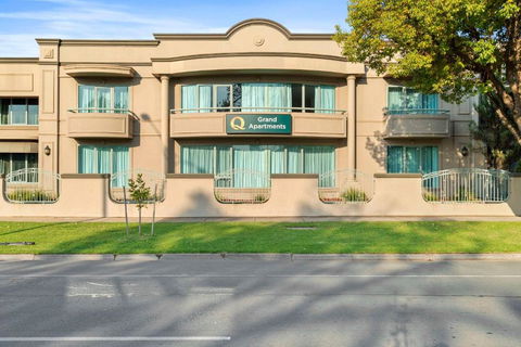 Quality Hotel Parklake Shepparton - Hotel Accommodation 2