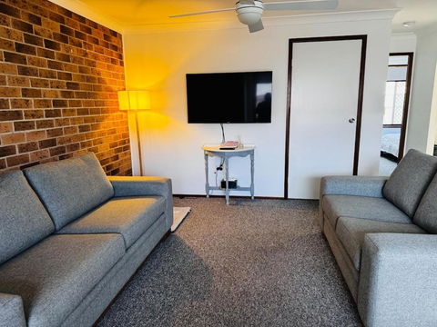 Quiet, 2bdrm Retreat In Tamworth - Hotel Accommodation 0