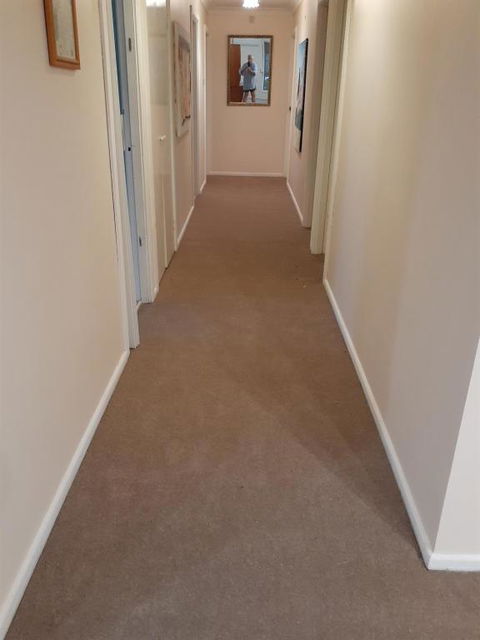 QUIET PROPERTY BY THE RIVER - Hotel Accommodation 2