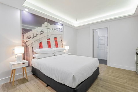 Quirky Studio With Sleek Decor In St Kilda - Hotel Accommodation 0