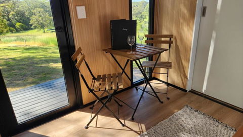 Rainbow Retreat By Tiny Away - Hotel Accommodation 3