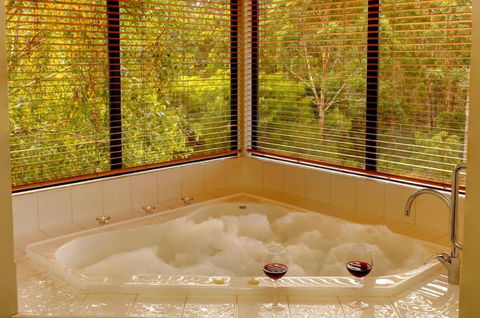 Rainbow Trail Chalets - Hotel Accommodation 1