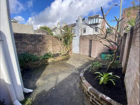 Rear Garden Suite - Hotel Accommodation 1