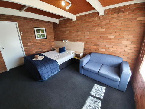 Red Chief Motel - Hotel Accommodation 2