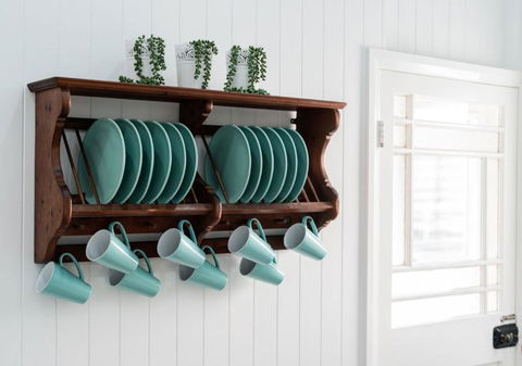 Pretty Pink Queenslander With Spectacular Views! - Hotel Accommodation 3