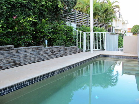 Aston Hill Motor Lodge - Hotel Accommodation 1