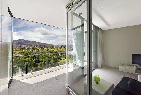 Astra Apartments Canberra - Manhattan - Hotel Accommodation 3