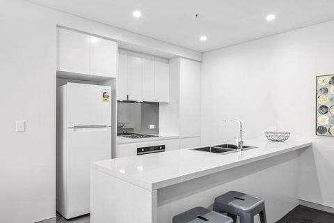 Astra Apartments Wollongong CBD - Hotel Accommodation 2