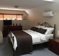 Atina Rocks Country Homestead - Hotel Accommodation