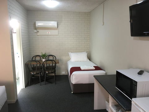 Atlas Motel - Hotel Accommodation 3