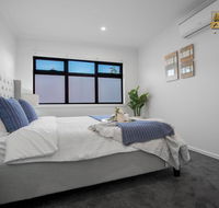 AU.JOY 3 Bed Townhouse Burwood 3 - Hotel Accommodation